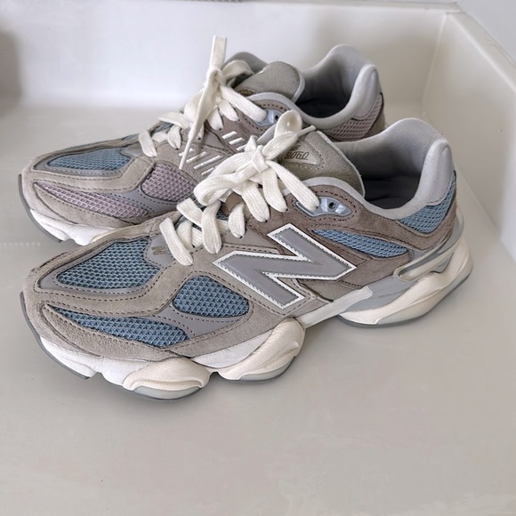 New Balance 9060 "sneakers Limited Edition Quartz Gr/ Team Cream - Picture 12 of 16